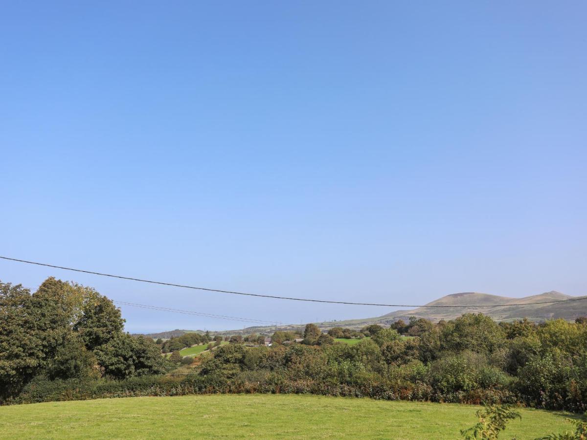 Bodfeurig Farm Cottage Bangor  Buitenkant foto